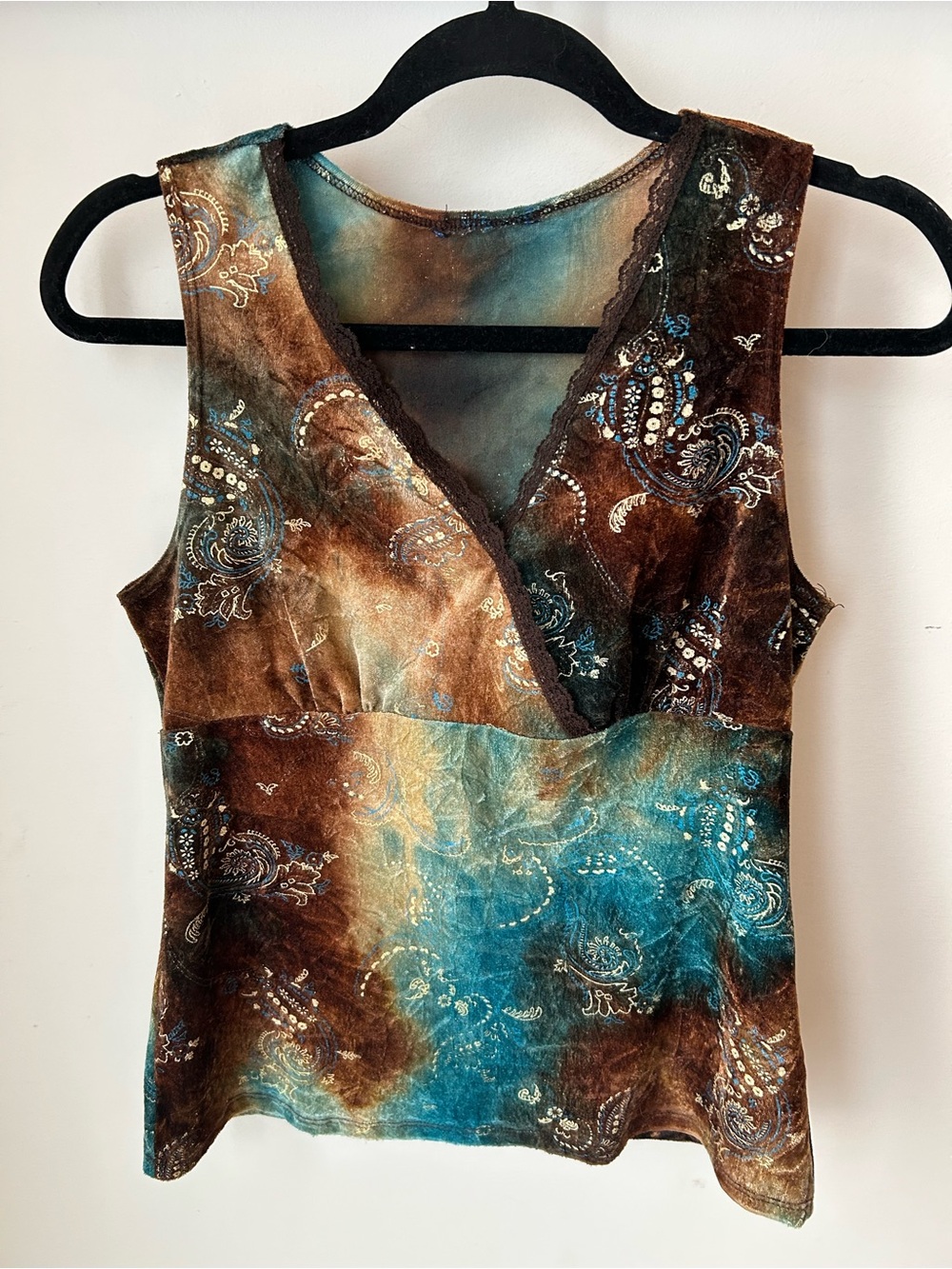 Y2K V-Neck Tank - Size Small - Fairycore Whimsical Cottage Fairy Whimsigoth